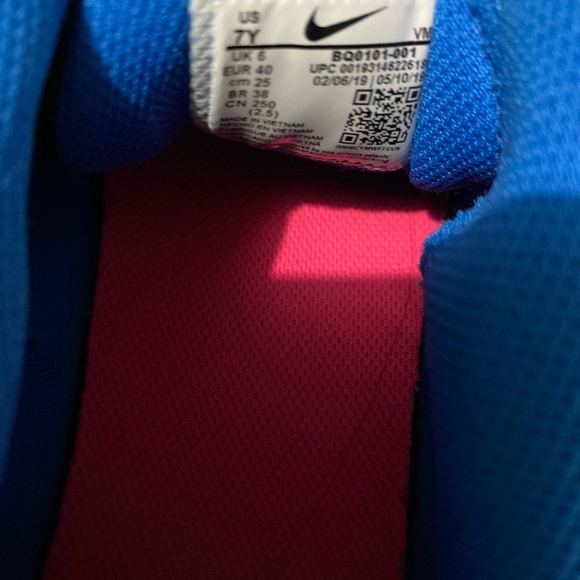 nike air max 270 react women's size 7Y - Picture 2 of 4